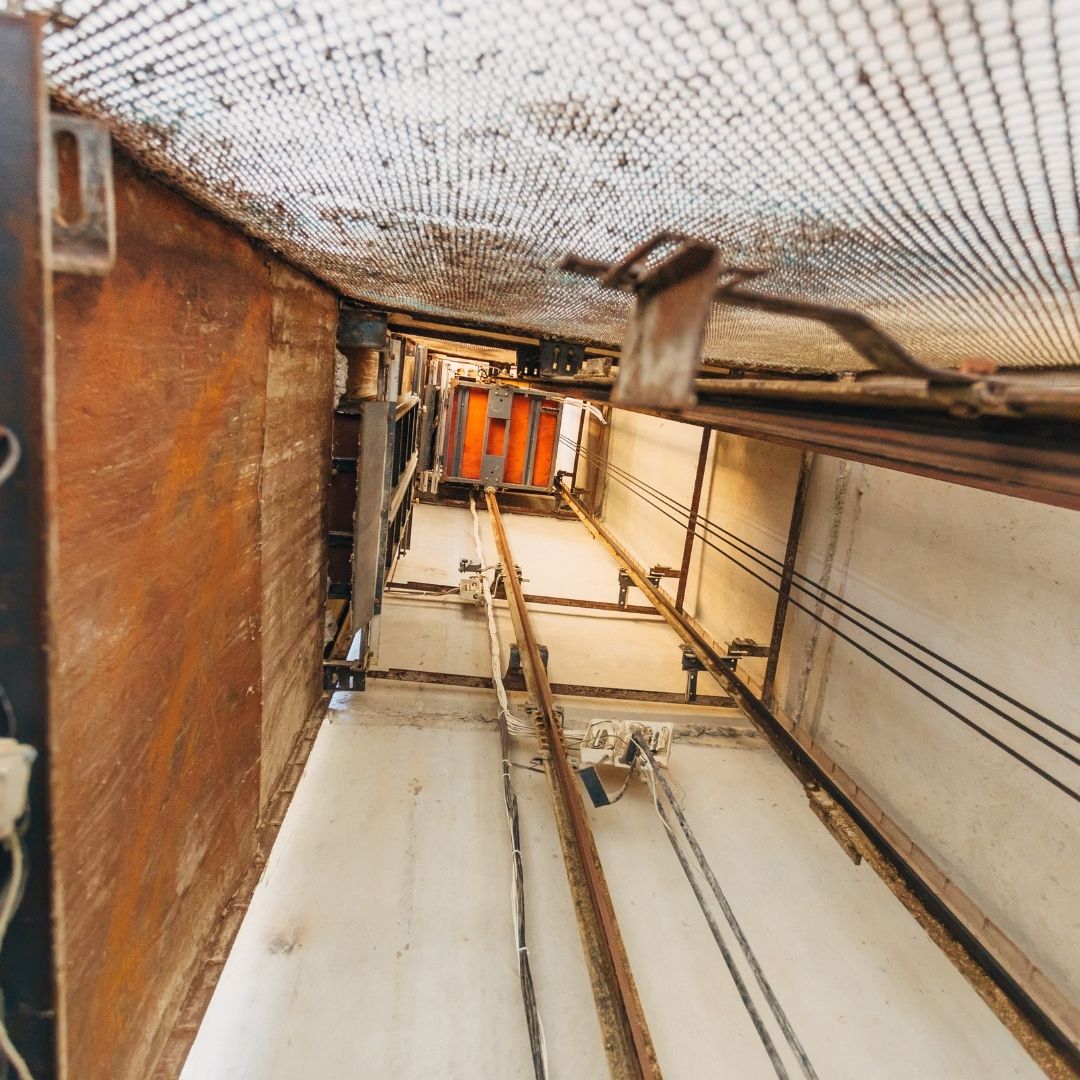 Freight elevator shaft