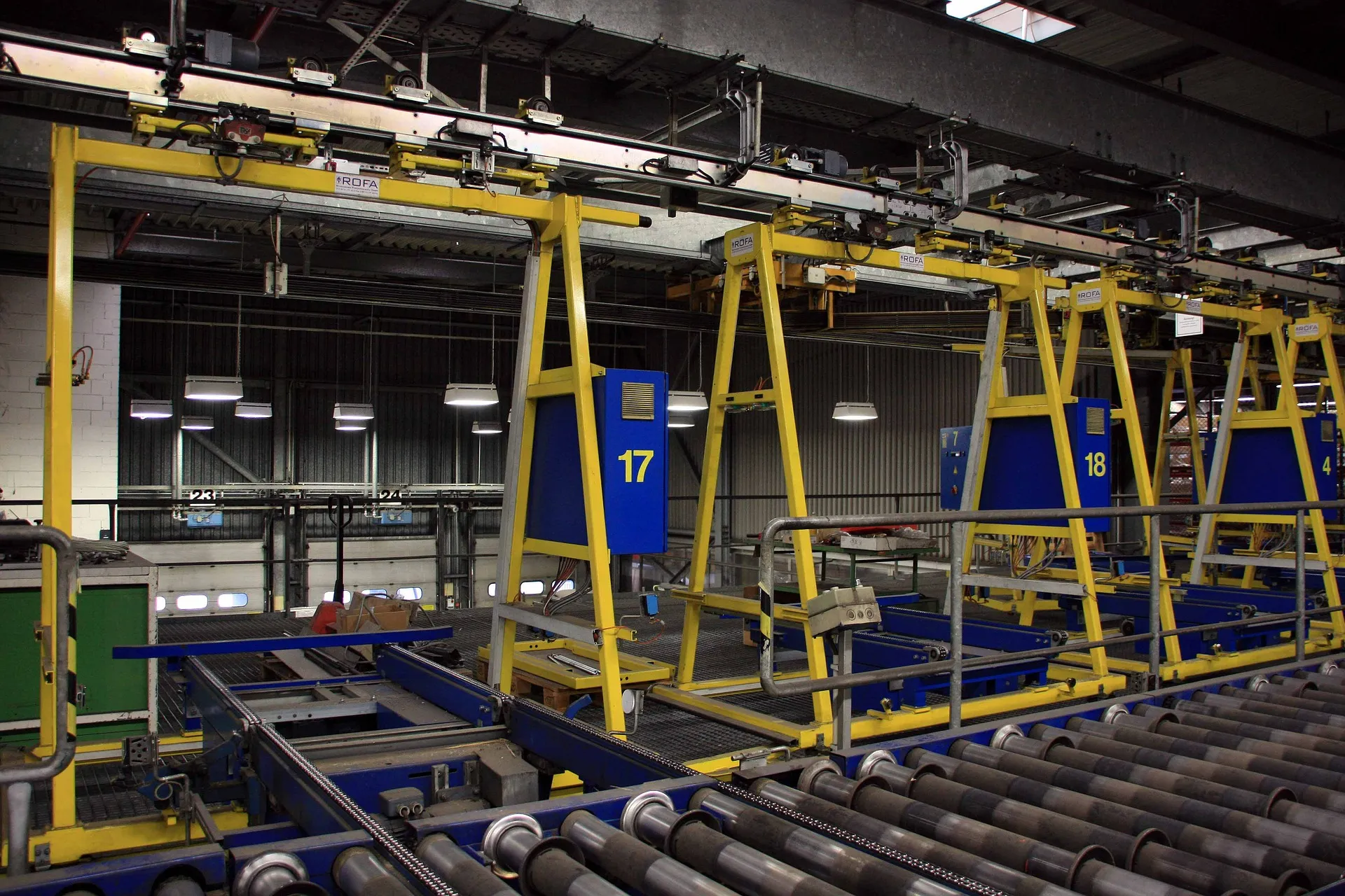 Bottling line conveyors in a beverage plant